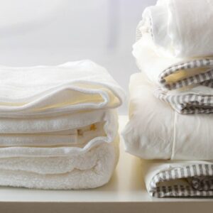 the advantages of choosing a local commercial laundry near me