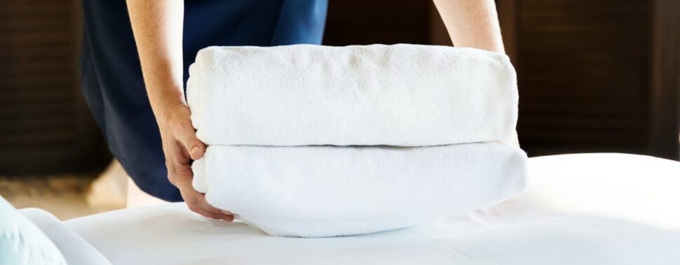 Choosing the right commercial laundry services offers far more than just cleanliness. It’s about reliability, convenience, & even reputation
